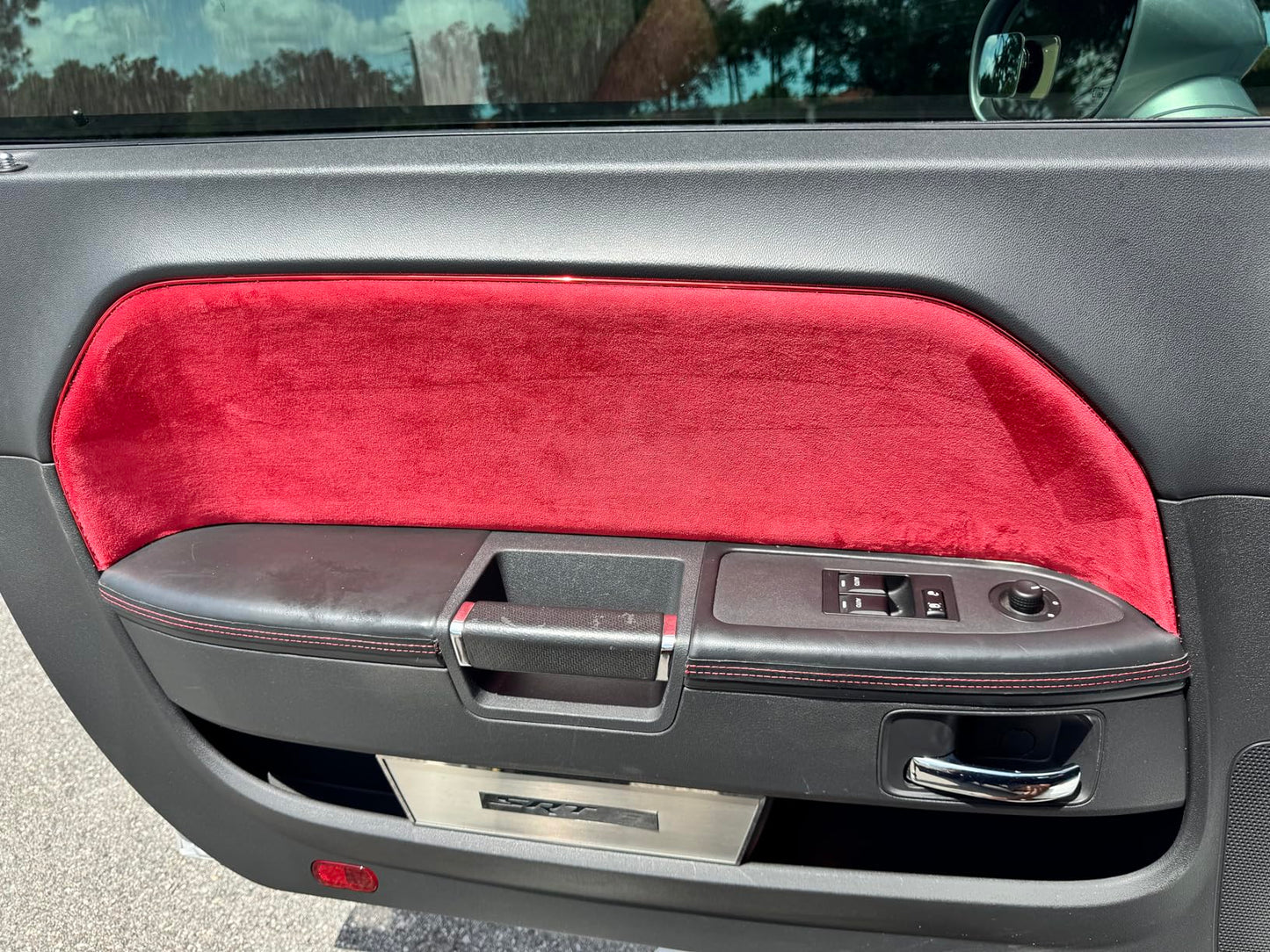 Alcantfabric Yapışkanlı Alcantara Kumaş Kaplama Kırmızı